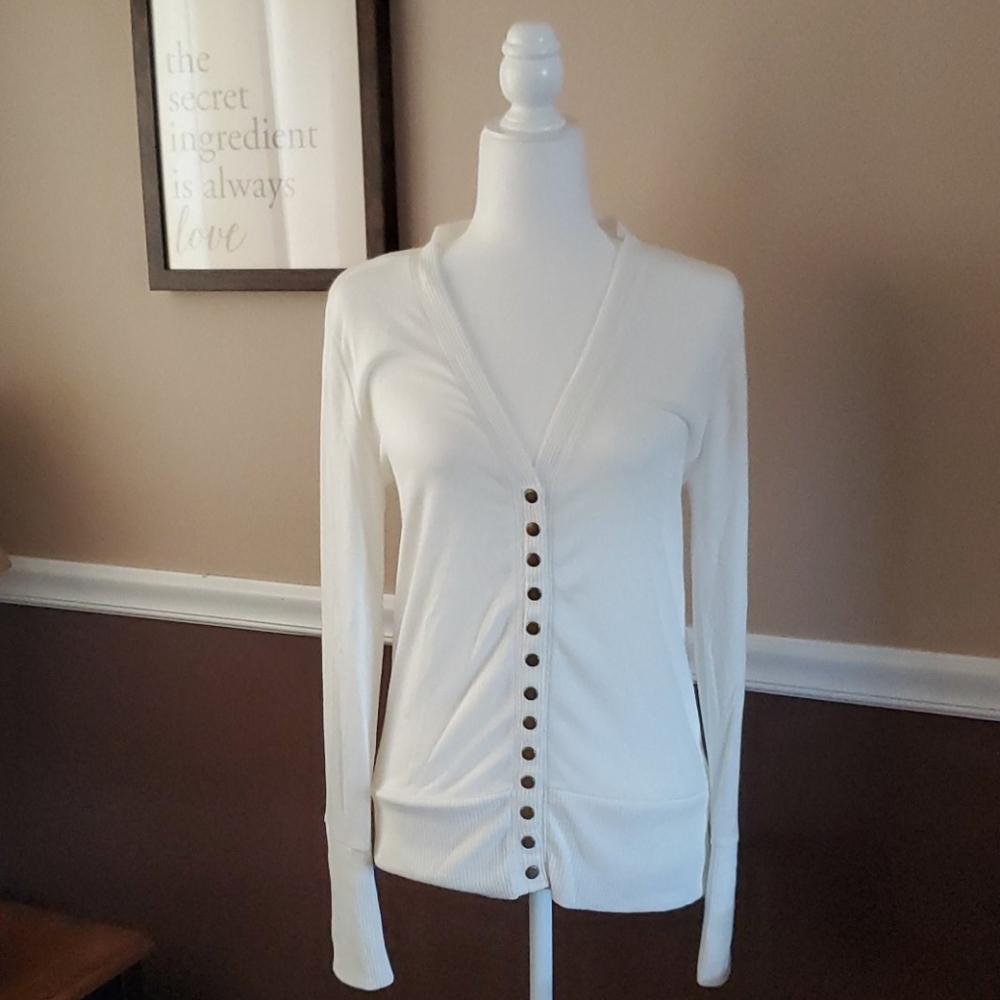 Zenana Outfitters Button-Down Sweater